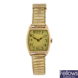 A gentleman's 9ct gold bracelet watch with two other watches.