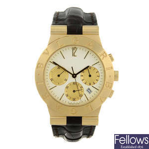 BULGARI - a gentleman's 18ct yellow gold Diagono chronograph wrist watch.