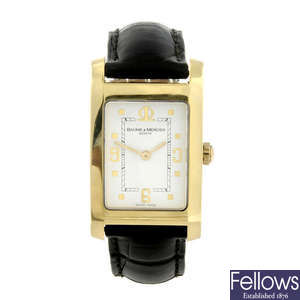 BAUME & MERCIER - a gentleman's 18ct yellow gold Hampton wrist watch.0
