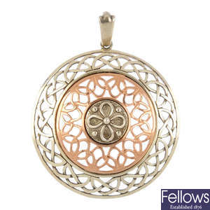 A 9ct gold locket and two 9ct gold pendants.