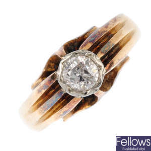 A gentleman's diamond single-stone ring.