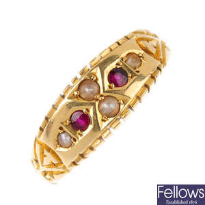 An early 20th century 18ct gold ruby and split pearl ring.