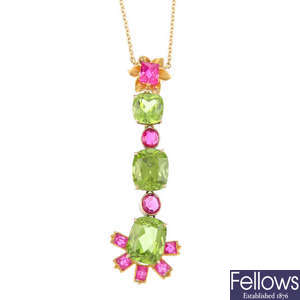 A set of peridot and spinel jewellery.
